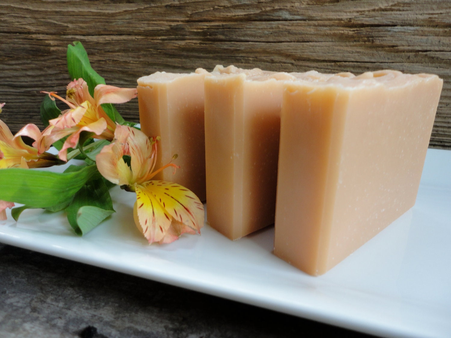 Cantaloupe & Lily Handmade Soap - ComfortandJoySoapCo
