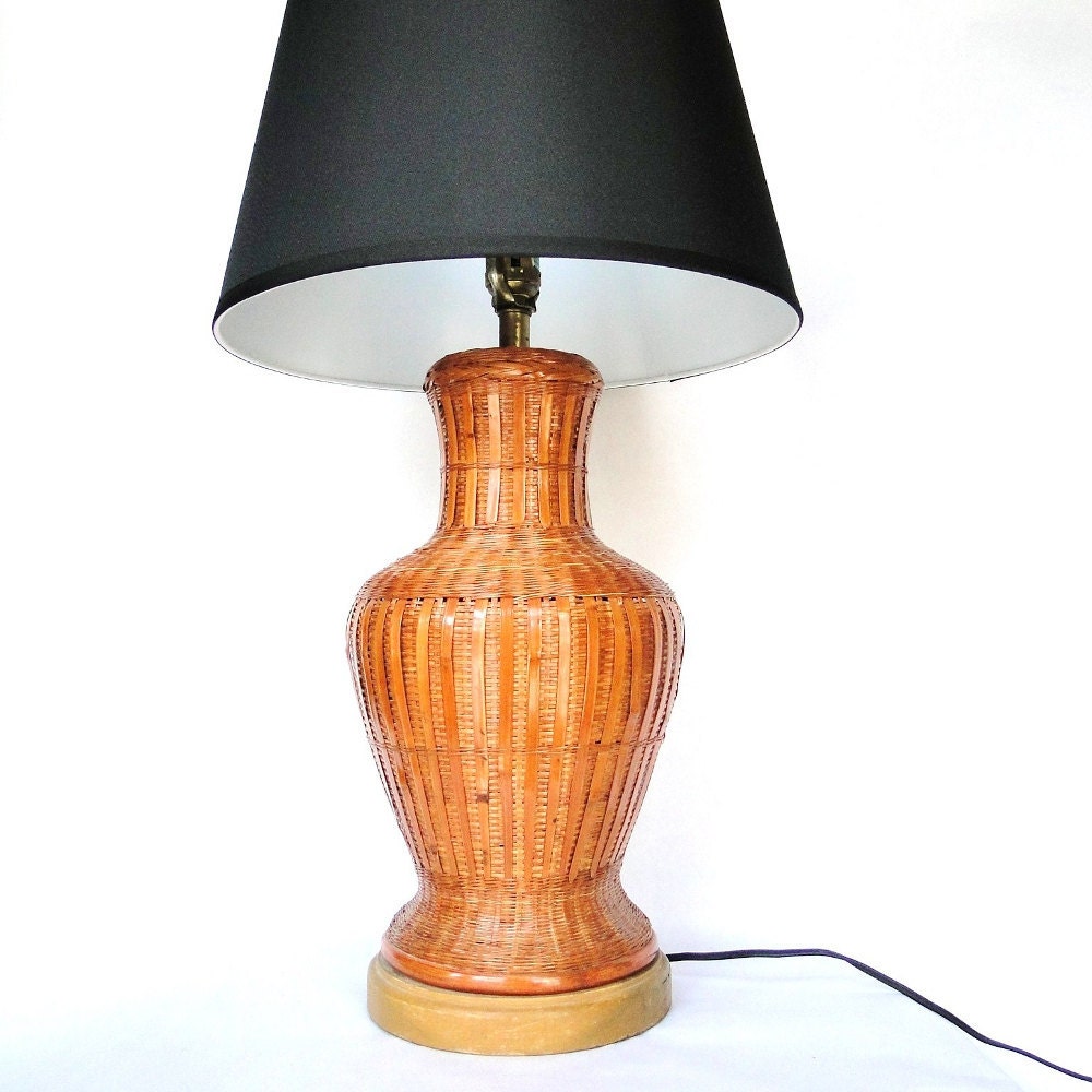 Vintage Rattan Lamp Wicker Bohemian Chic Light Eclectic Lighting Home Decor Natural Reed Ginger Jar Inspired  Table Lamp