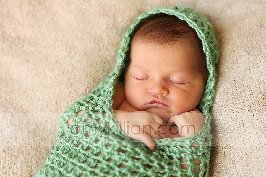 Newborn Hooded Cocoon Photography Prop