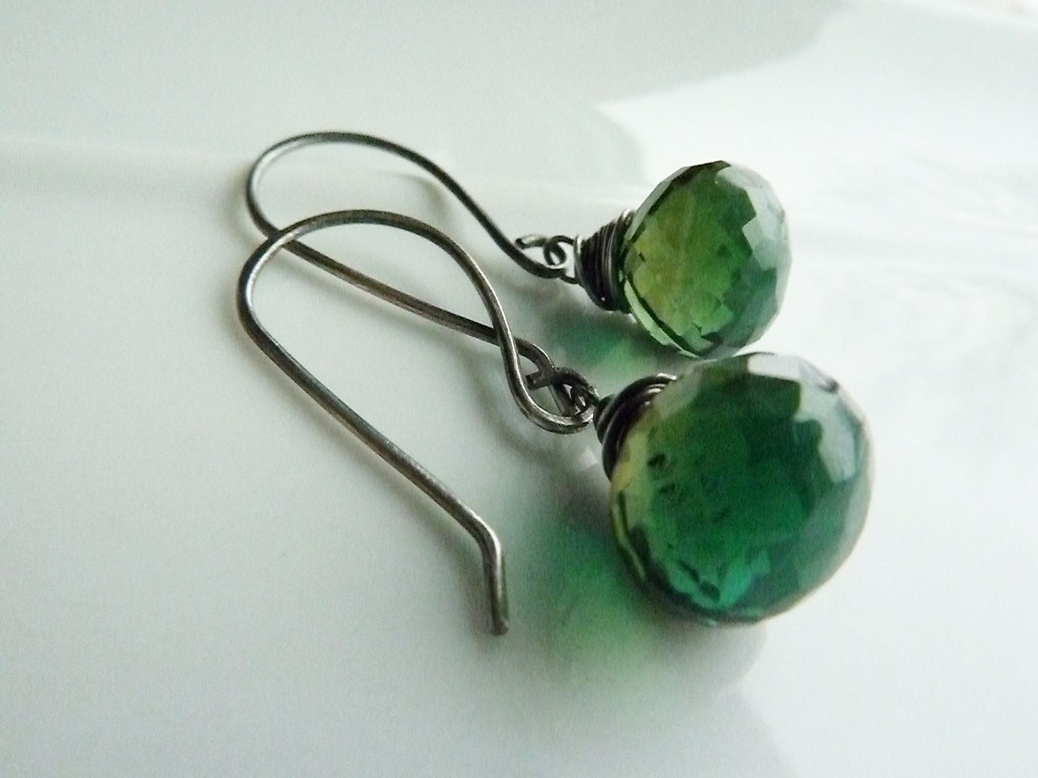 Emerald Green Quartz Onion Briolette and Oxidized Sterling Silver Earrings - PreciousDrops