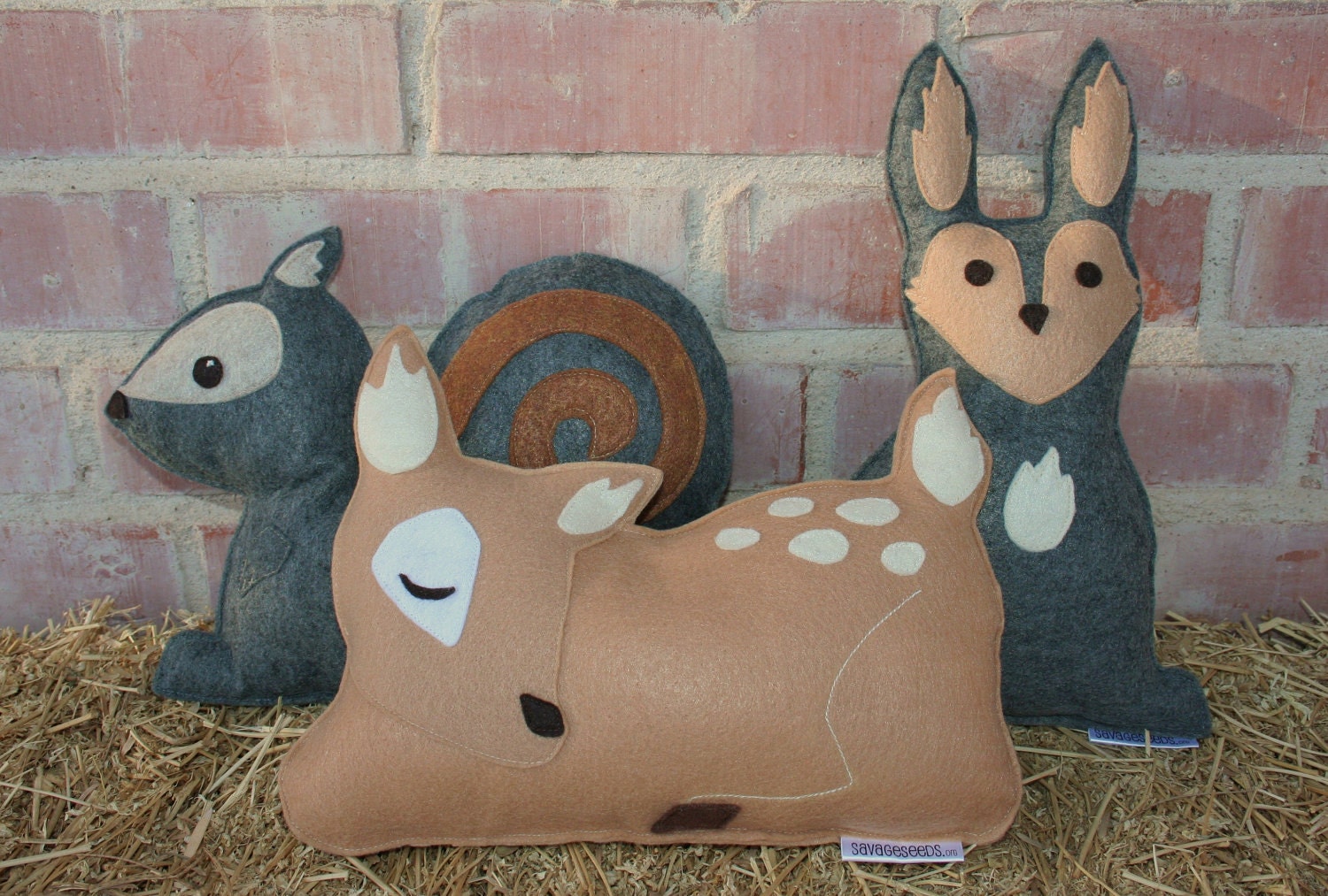 Eco Friendly Woodland Personalized Forest Critter with Initial Heart- Fox- Raccoon- Fawn- Wolf- Hedgehog- Owl- Squirrel - Woodland Animal
