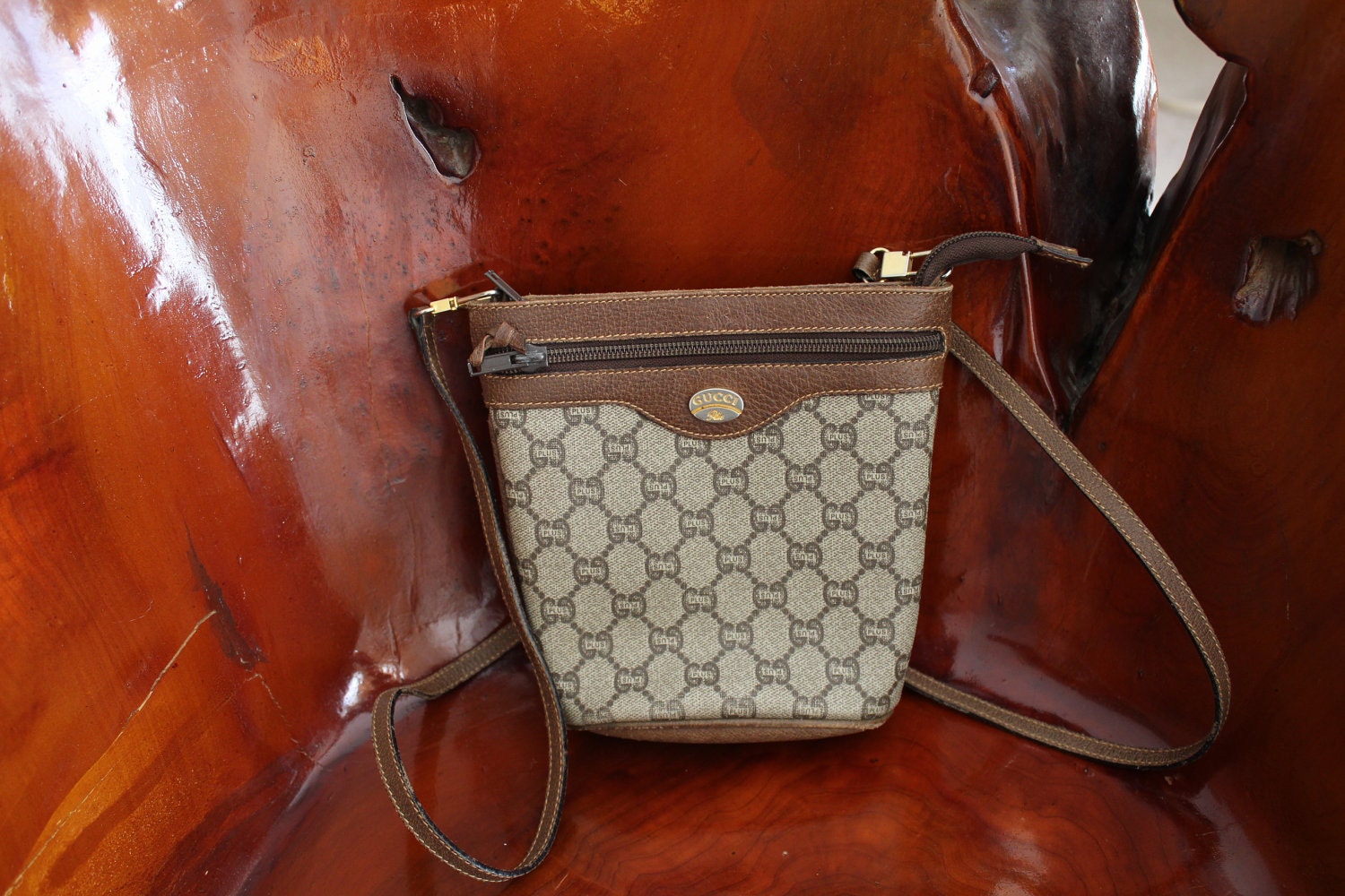 Vintage Gucci Plus GG Monogram Brown Leather Cross Body / Shoulder Bag