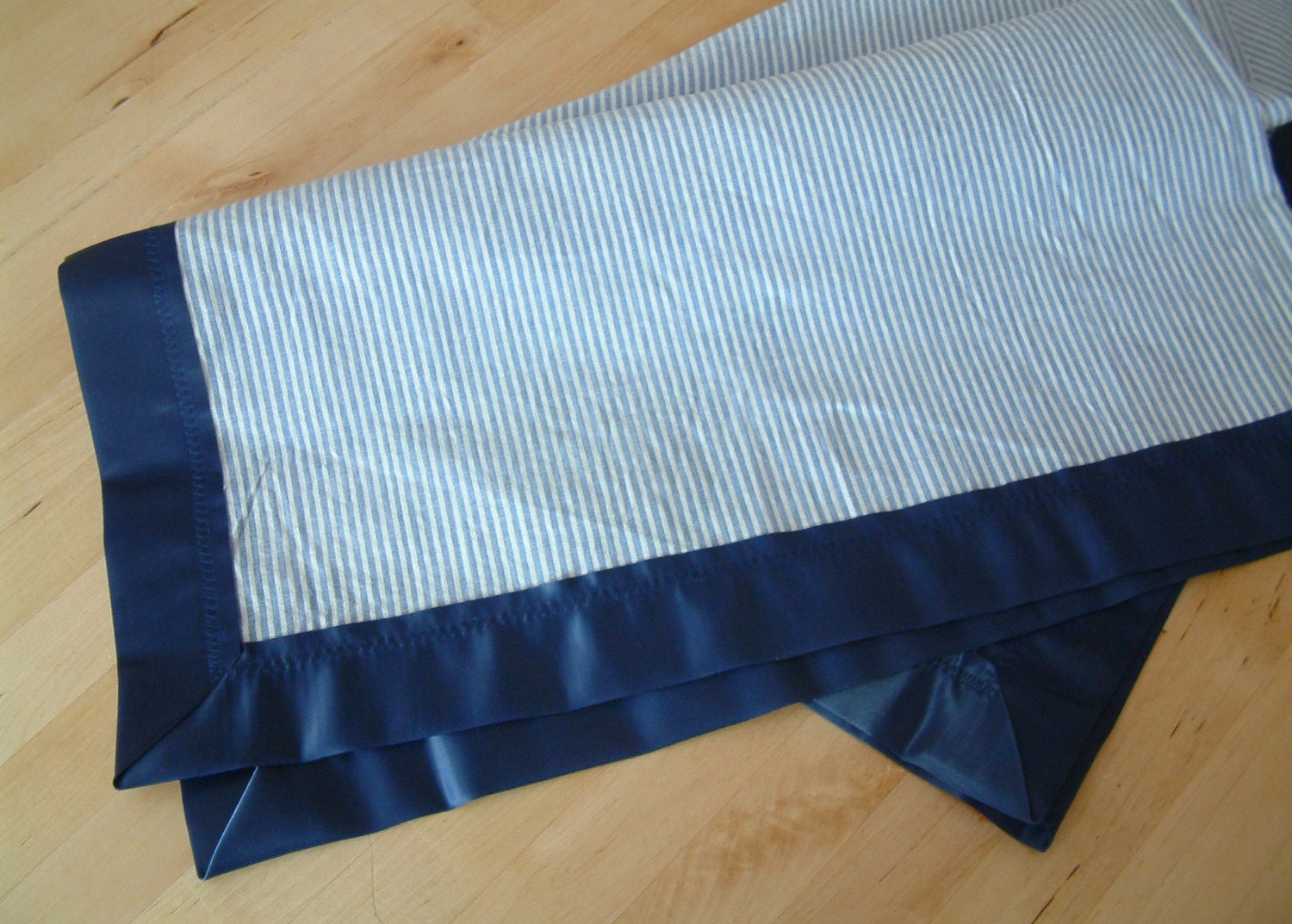CUSTOM LISTING for Kari Fox: SUMMER Seersucker and Minky Toddler Blanket - Blue and Navy