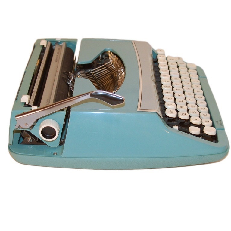 Revitalized Cursive Script Smith Corona Zephyr De Luxe Typewriter Professionally Refurbished Portable & Two New Ribbons