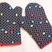 Pac Man oven mitts - set of 2