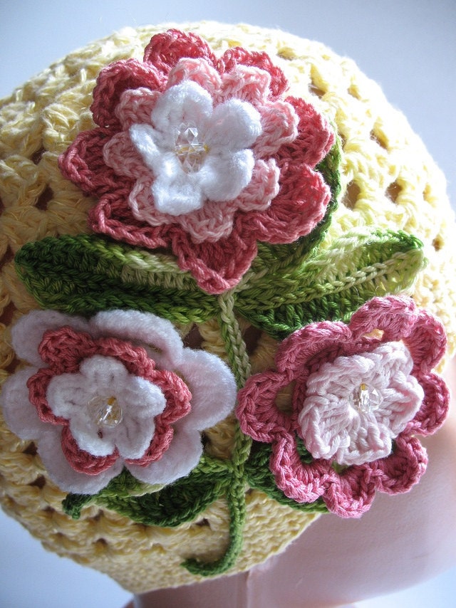 Beanie in Light Yellow with Flowers for Children To 5 Cotton Crochet