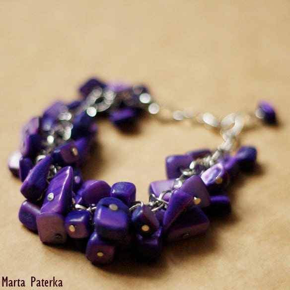 Violet Purple Nacre Mother of Pearl Shell Chain Bracelet