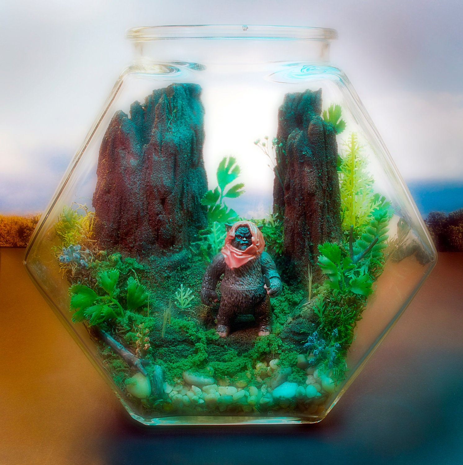 Ewok Terrarium World - Star Wars - Forest of Endor - Return of the Jedi