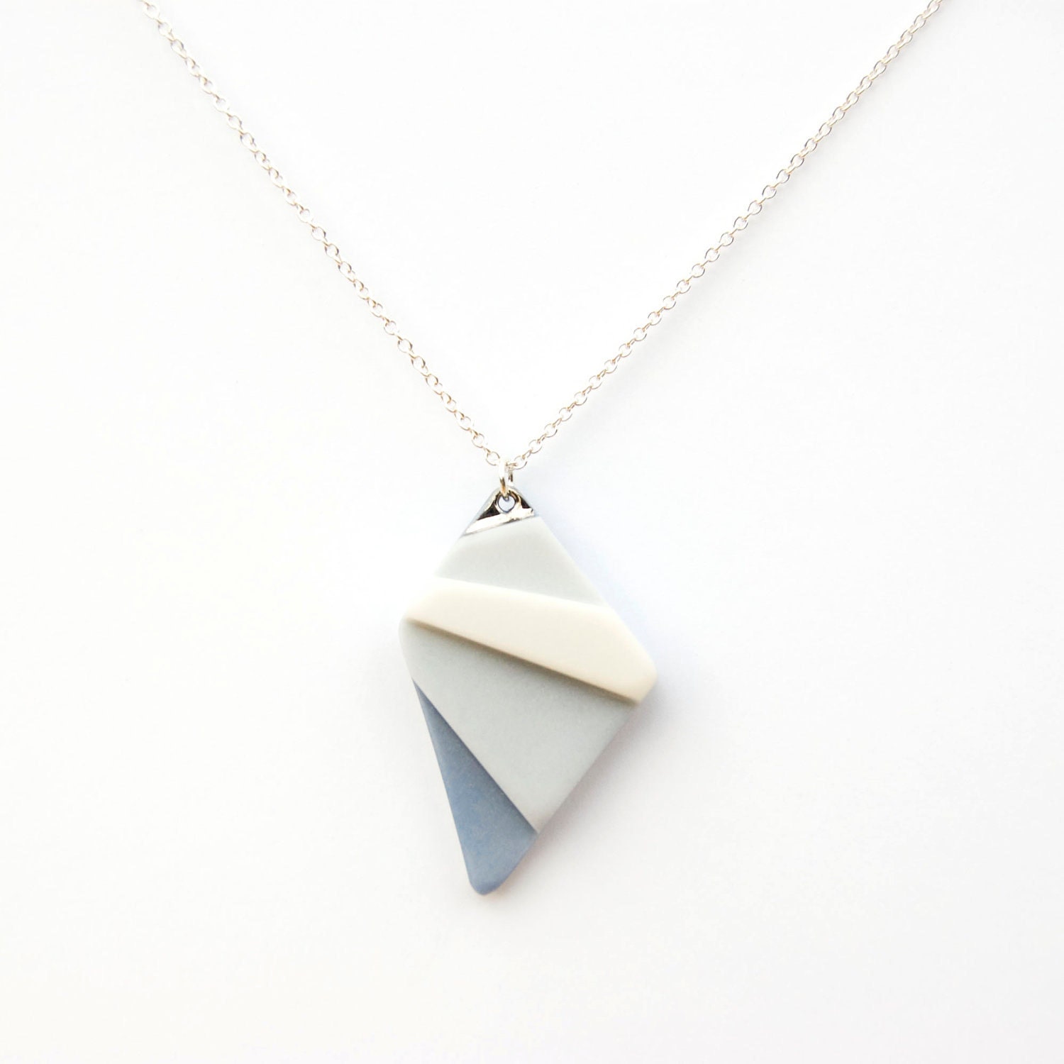 Porcelain Pendant - Field 002