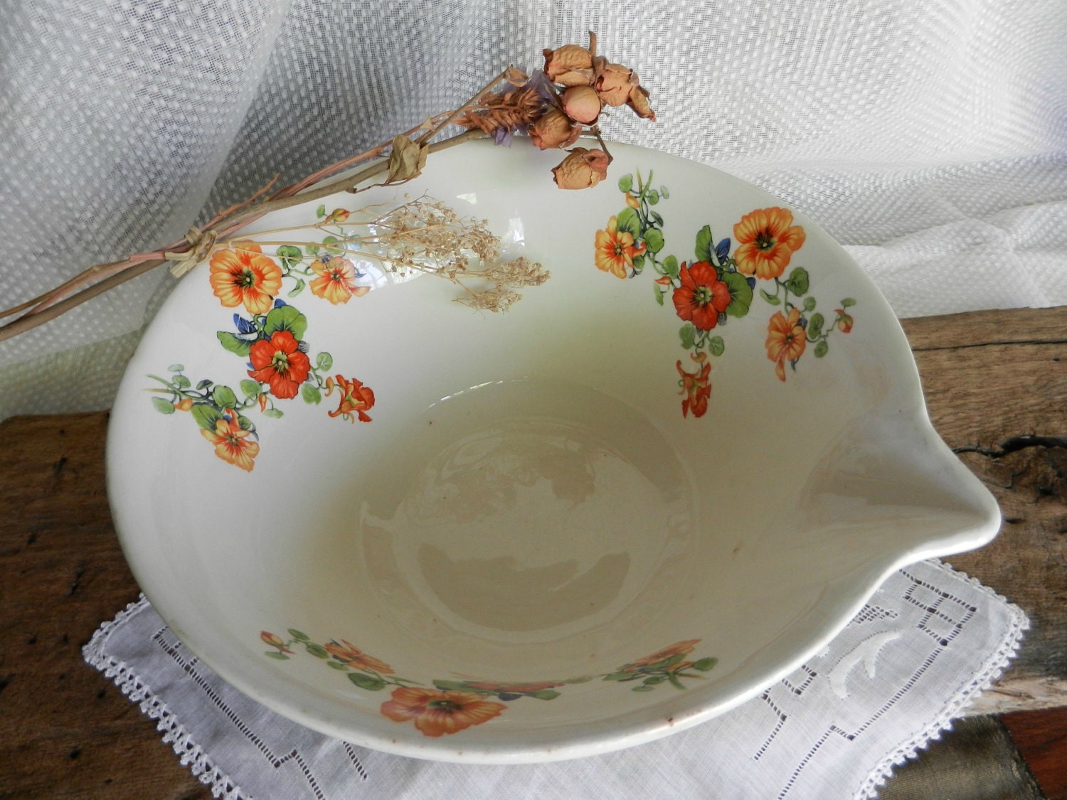 Large Vintage Batter Bowl/Mixing Bowl