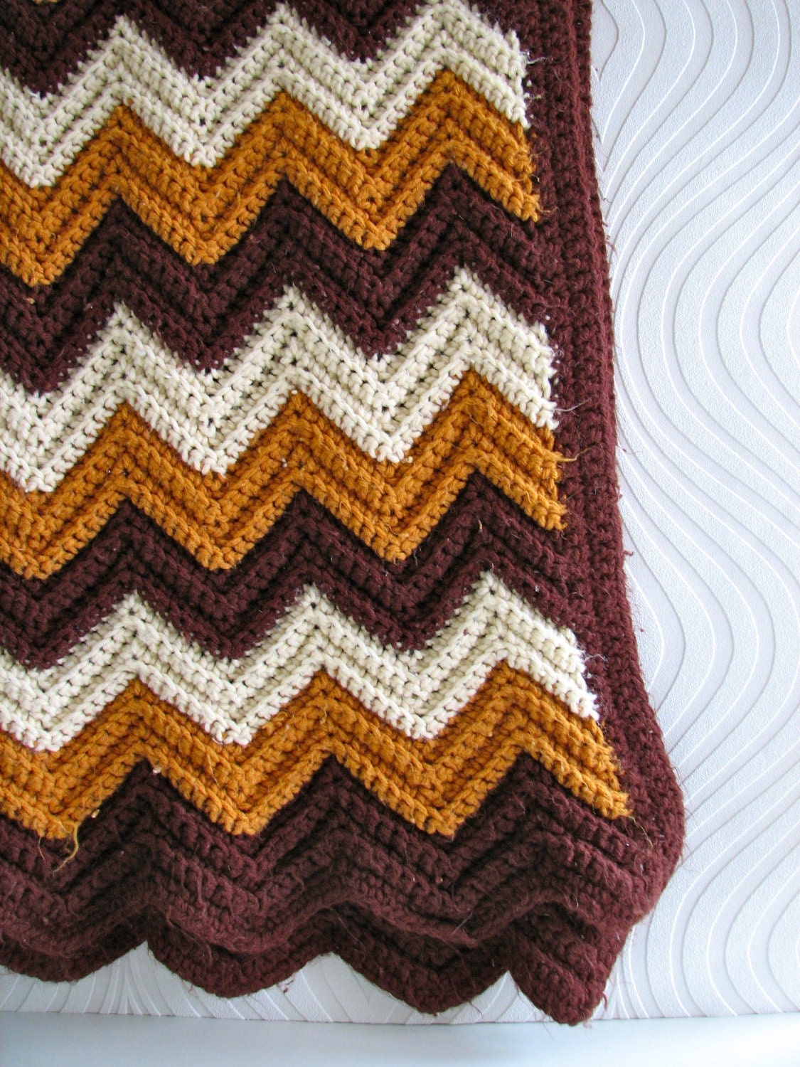 RESERVED 4 SAMEERA Vintage zig zag blanket/throw