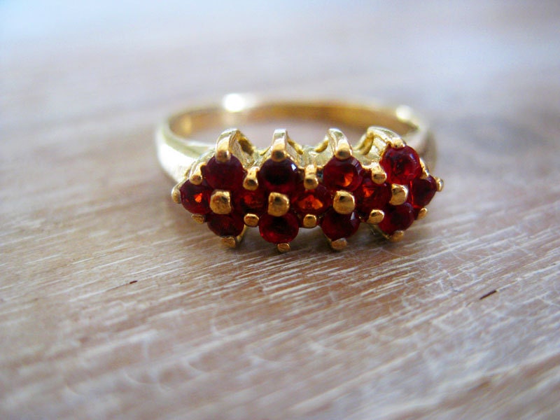 Vintage Gold Tone Ring with Red Stones