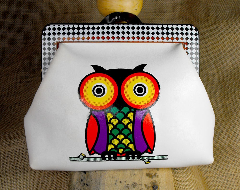 Retro cosmetic pouch with colorfull owl pattern
