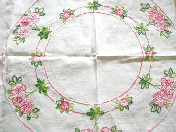 Beautiful handmade VINTAGE 1940's french linen TABLECLOTH 46X49