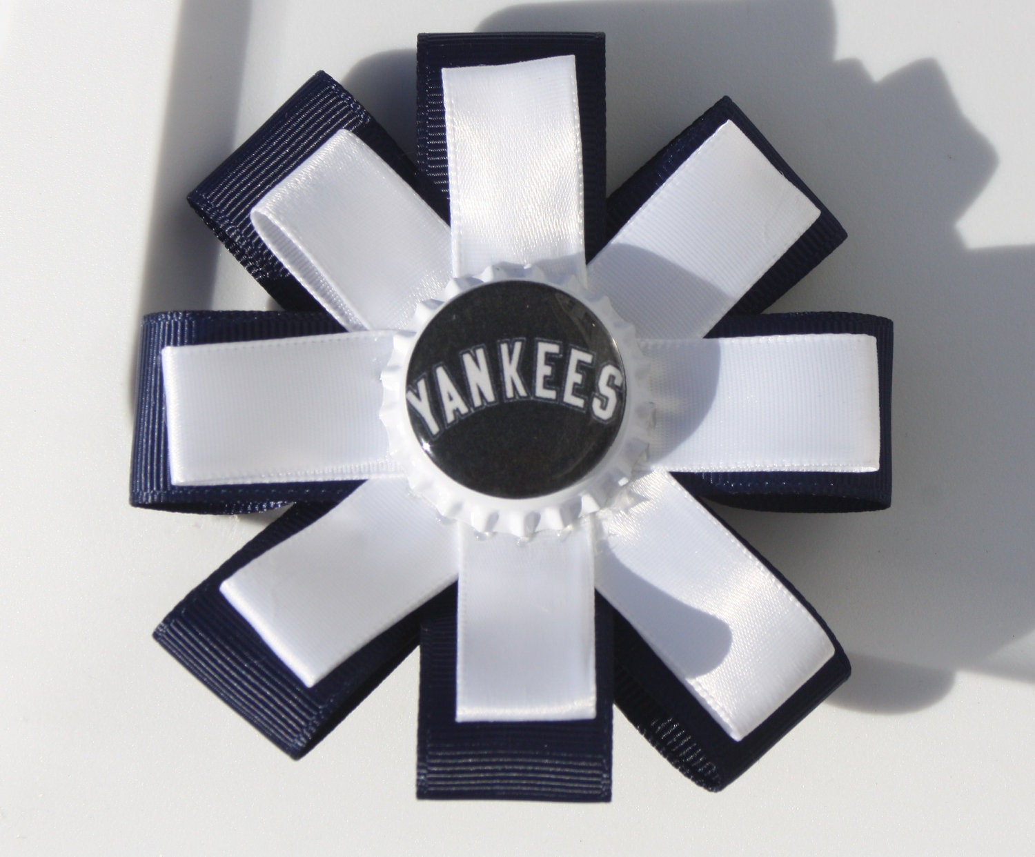 NY Yankees Hair Bow. New York Yankees. Yankees Hair Bow. MLB. Baseball. Yankees Bow. Navy and White Hair Bow. White and Navy Hair Bow.