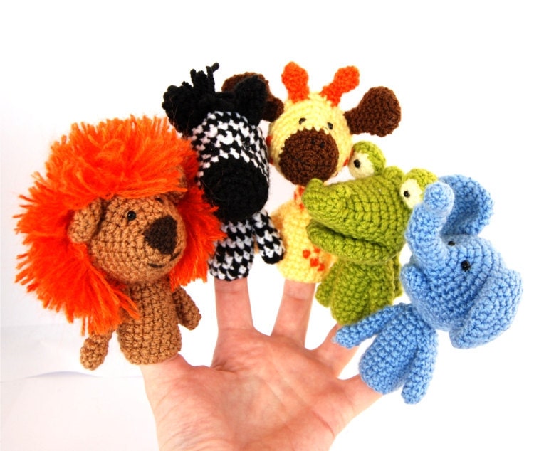 5 finger puppet birthday party crocheted lion giraffe elephant, zebra, crocodile amigurumi safari toys, play fables, orange yellow brown