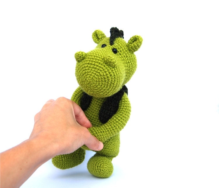 dragon dino amigurumi, crocheted dinosaurs or dragon, apple green stuffed plushie cuddly soft animal doll, toy for kids