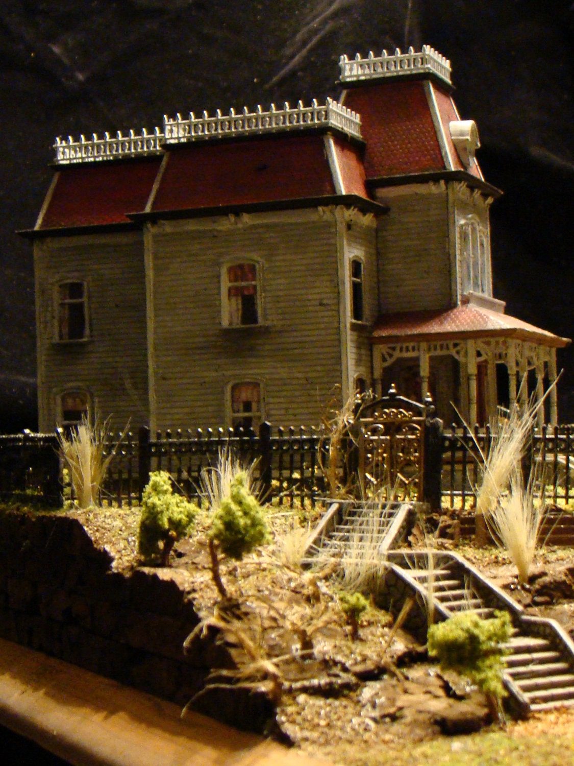 Bates Mansion and Motel from the movie "Psycho"