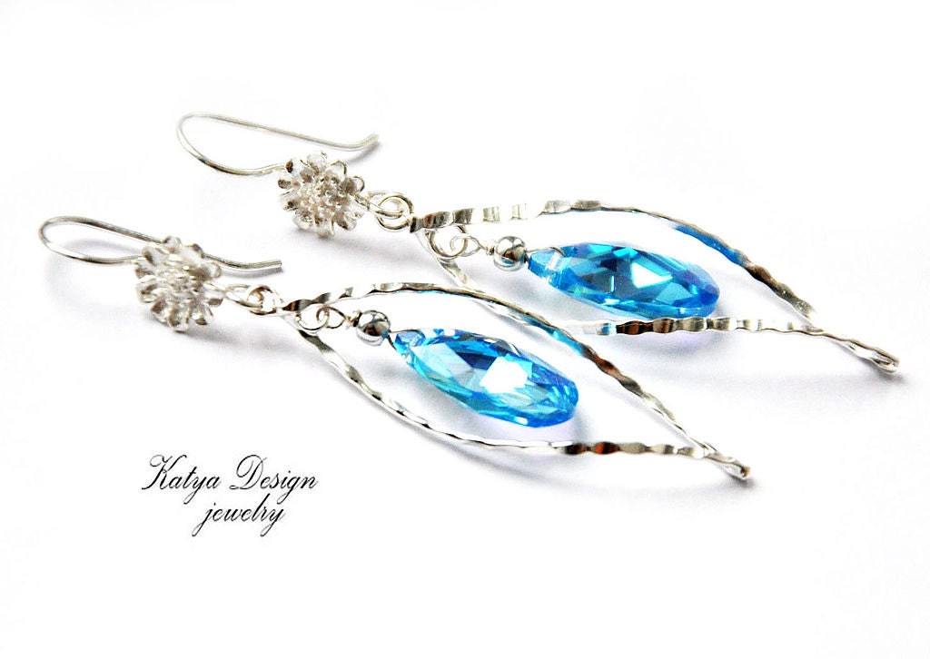 Earrings sterling silver blue Swarovski Crystal AB