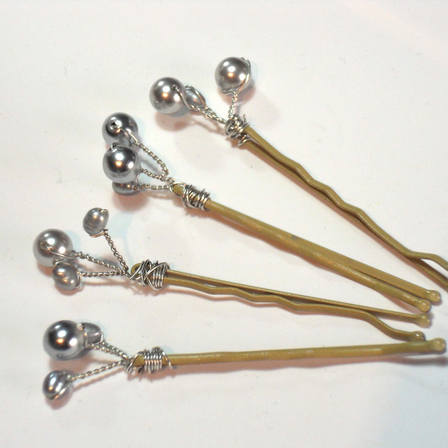 Fancy Silver Pearl Bridal / Party Hair Grips Set