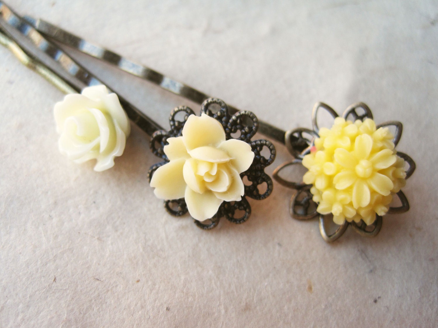 Pastel Hair Accessories, Buttercup Yellow Flower Hair Pins. Bobby Pins, Yellow Rose, Daisies, Lotus. Light Yellow Accessories Set of 3