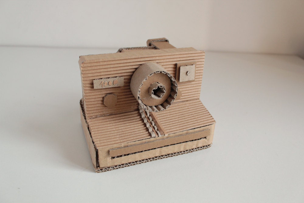 Cardboard Polaroid 1000
