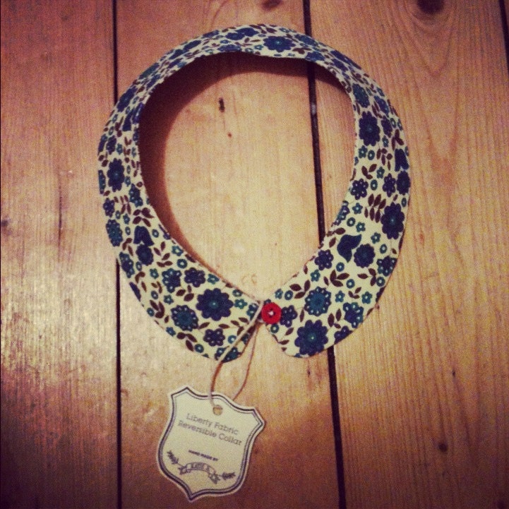 Liberty Fabric Detachable Reversible Peter Pan Collar