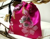 Small Drawstring Purse, Travel Bag, Cosmetic Bag, Small Drawstring Pouch, Wedding Gift Bag, diamantes, Pink Flower, Fabric