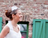 Wedding hair accessory, bridal headpiece, fascinator with veiling, flower and dots in  ivory, approx. 20 x 20 cm big.
