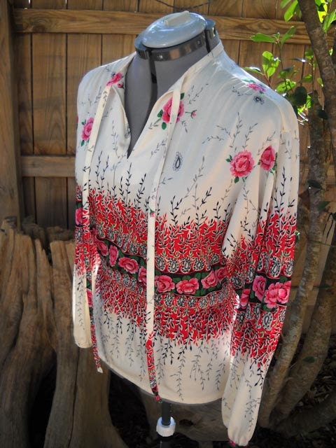 vintage womens BOHO floral peasant blouse TUNIC