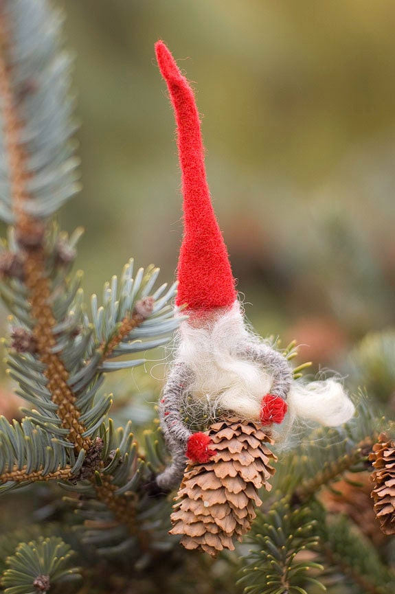 Danish Christmas Elf (dansk julenisse)