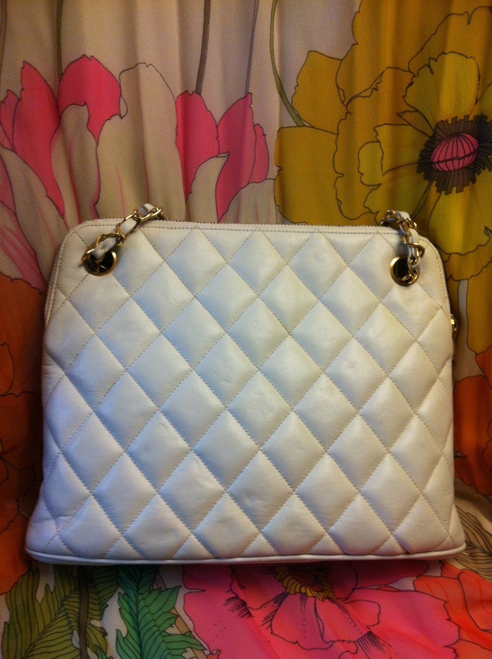 90s Vintage CHANEL quilted lambskin White tote with Gold-tone chain handles. Best for the season.