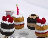 Crochet Cakes - calorie free gifts