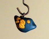 Birds of a feather 'Gold n Blue'