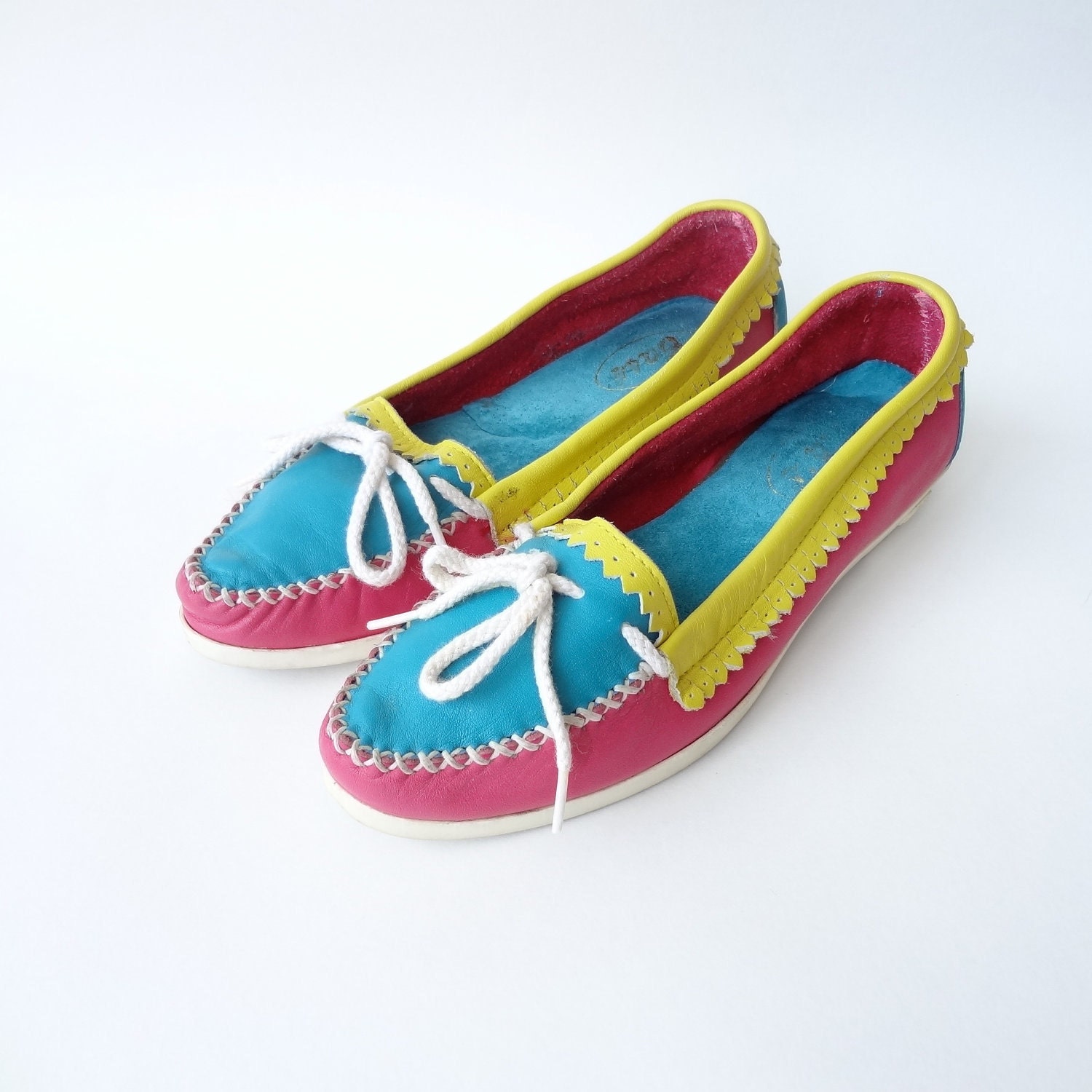 shoes 7 / neon colorblock moccasins / bass shoes / summer fashion / women shoes 7