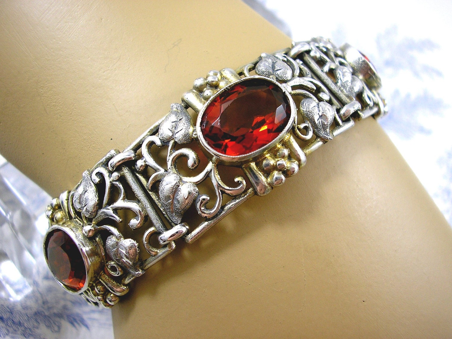 Arts and Crafts Jugendstil Silver Bracelet Wiener Werkstatte Style 1930s
