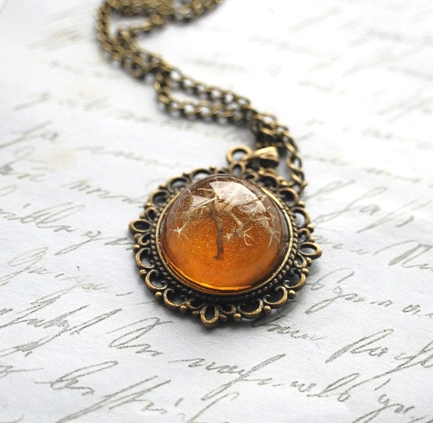 Tree of Llife Necklace Real Woodland Moss Specimen Amber Honey Necklace Resin Jewelry Miniature Tree Small Pebble Shape