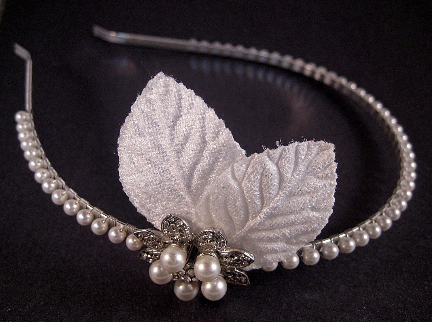SALE - vintage-style pearl headband with
Swarovski pearls