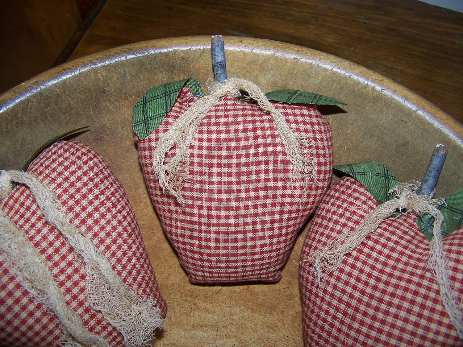 Set of 3 Prim Homespun Apple Bowl Filler Ornies