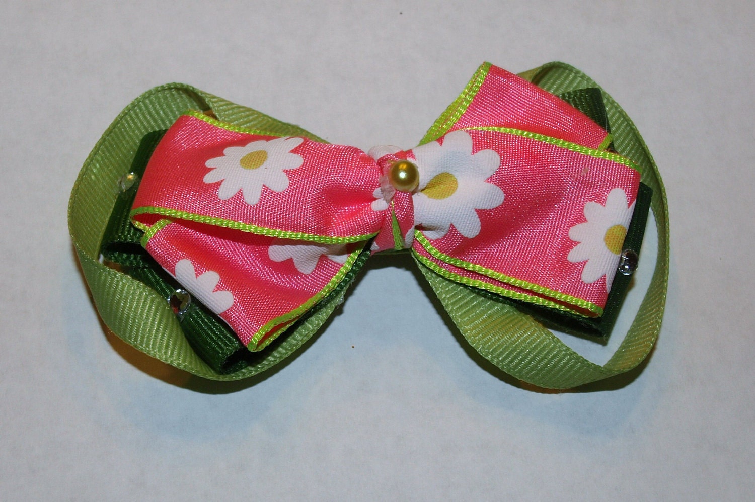 bright pink and green daisy bow, flower hair clip