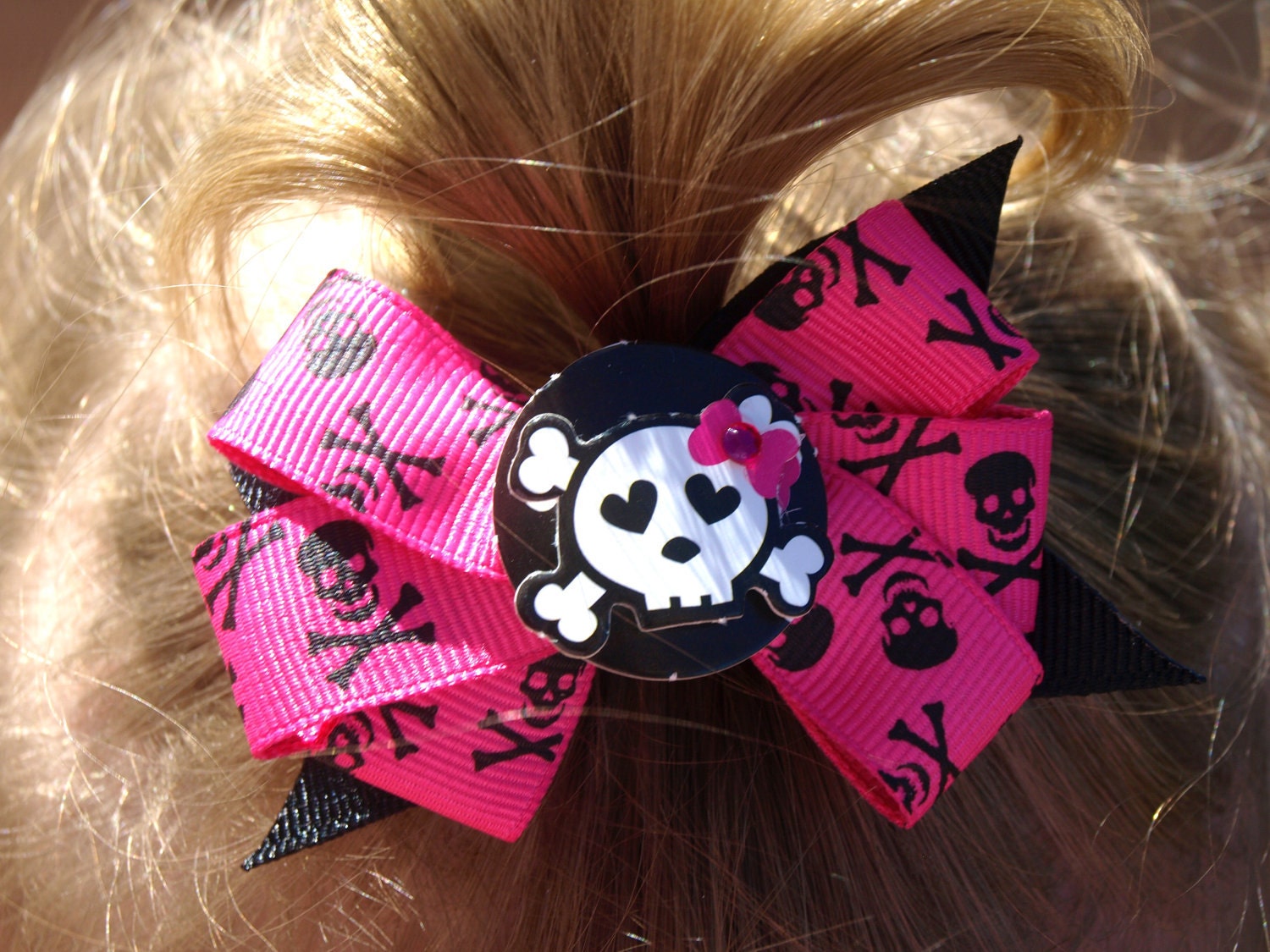 hot pink and black skull and cross bones bow- girly skull bow- girls punk accessories
