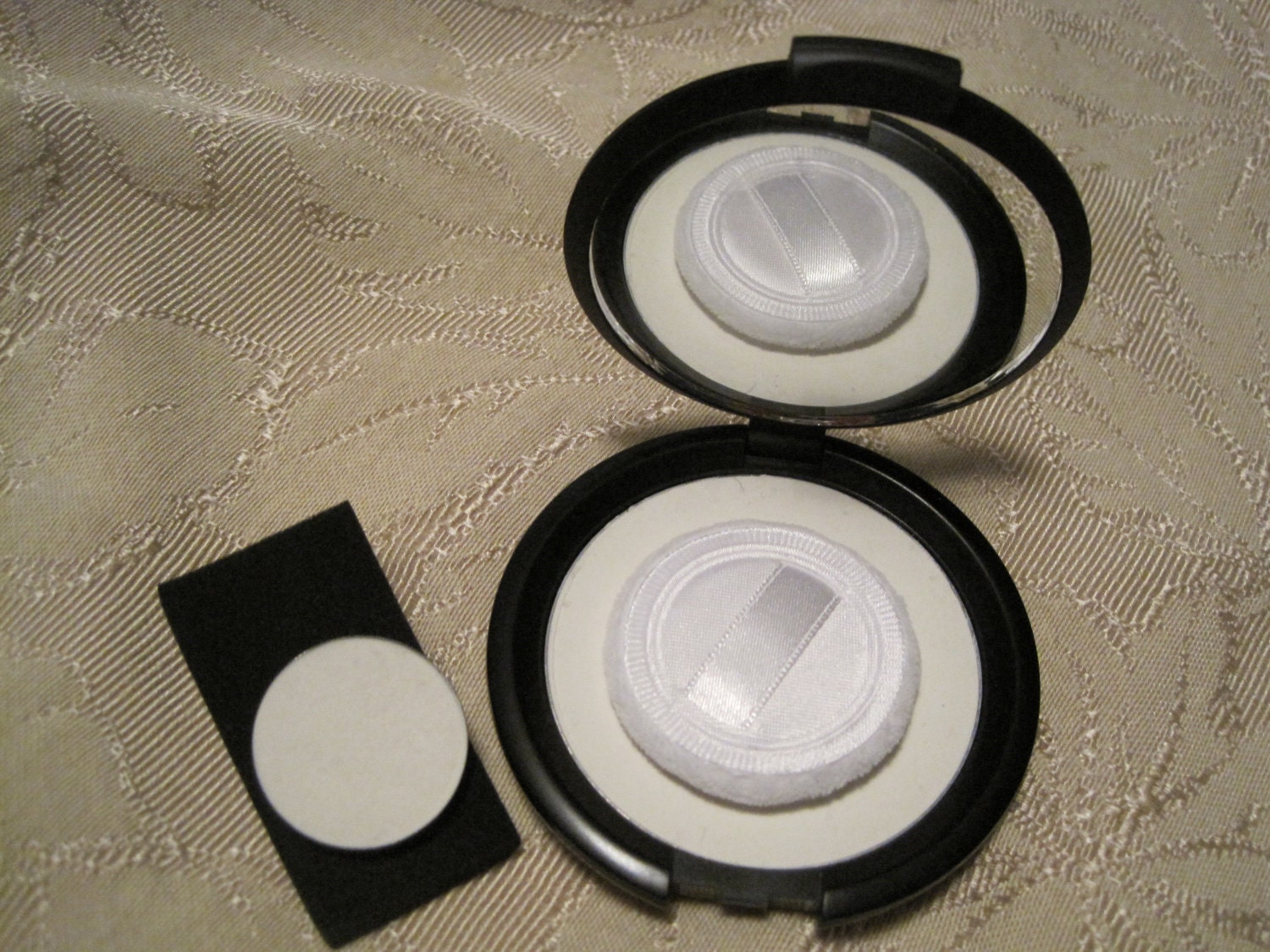 Translucent Powder, Mineral Veil PRESSED POWDER