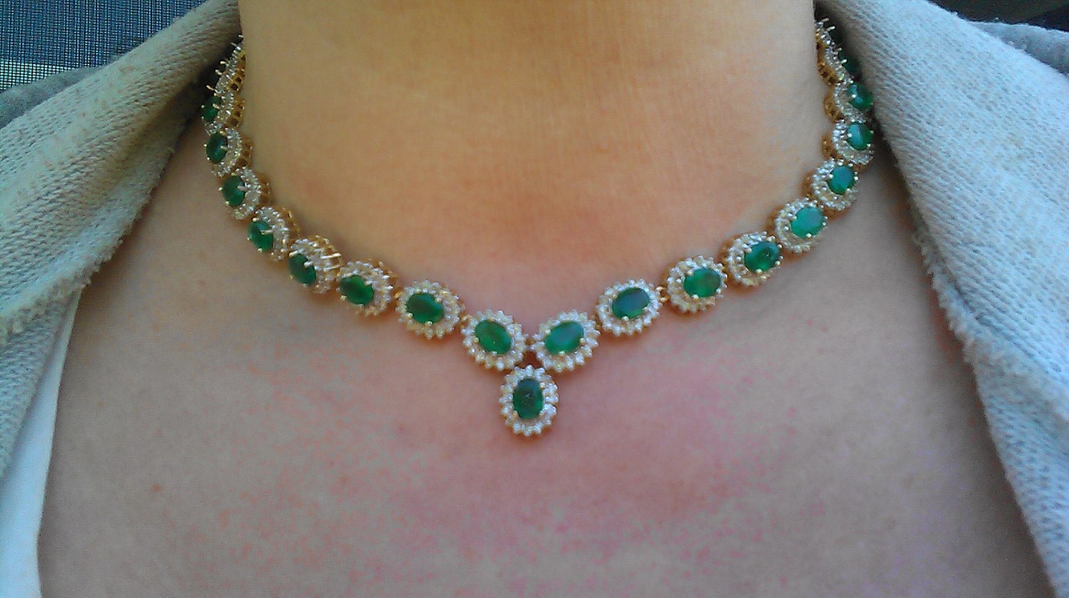 14k Gold  30ct Columbian Emeralds 6ct Diamonds Necklace 47.8 grams