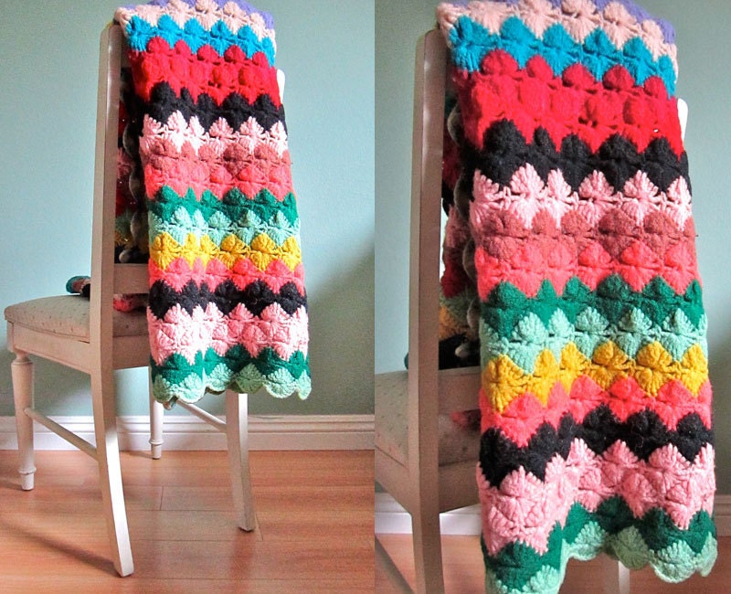 vintage multi color knit stripe blanket/ 1960s chevron afghan/ Missoni inspired throw