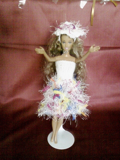New handmade ROYAL WEDDING inspired  design dress and hat- barbie doll clothes    (nannycheryl original)    754  x  53