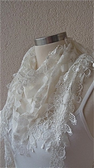 Lacy White Shawl,Scarf,Lace,EDGE,Woman,Gift