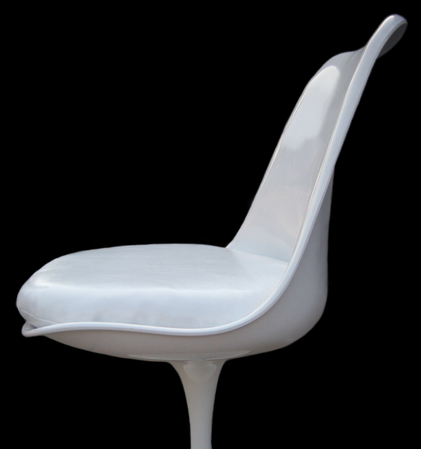 White Vinyl Replacement Cushion for Saarinen Tulip Chair - studiocityloft