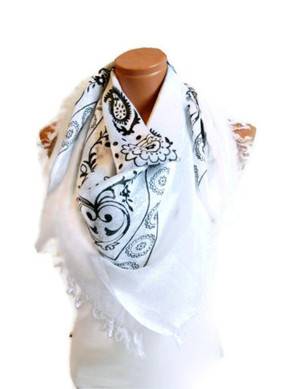Woman Scarf White Black , Turkish Yemeni OYA Scarf .bridal,scarf,authentic,elegant, fashion, personalized design. Wedding scarf for bride...