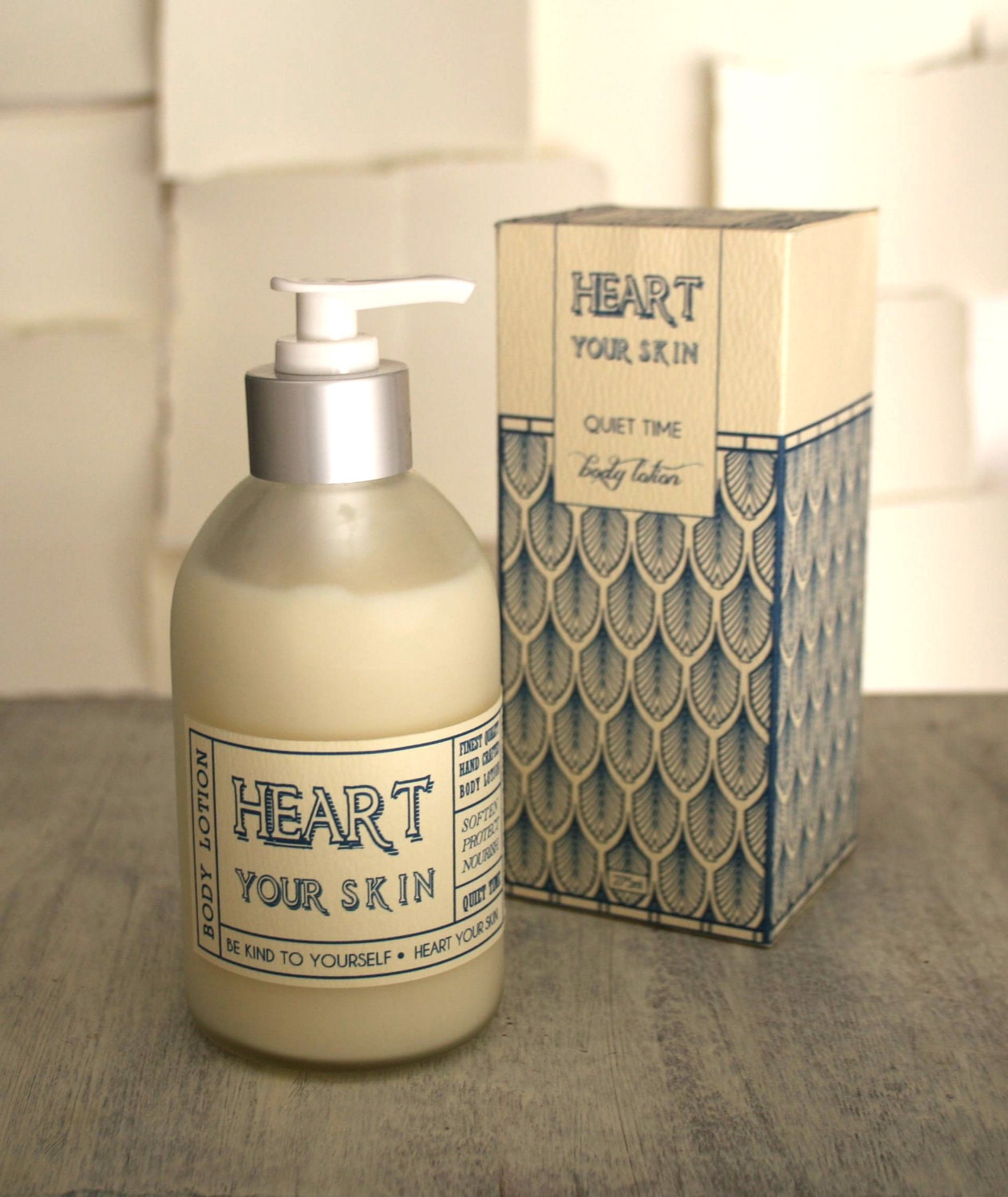 Vanilla Honey Lotion Natural Moisturizer Skincare Navy Cream Art Deco Frosted Glass Nautical
