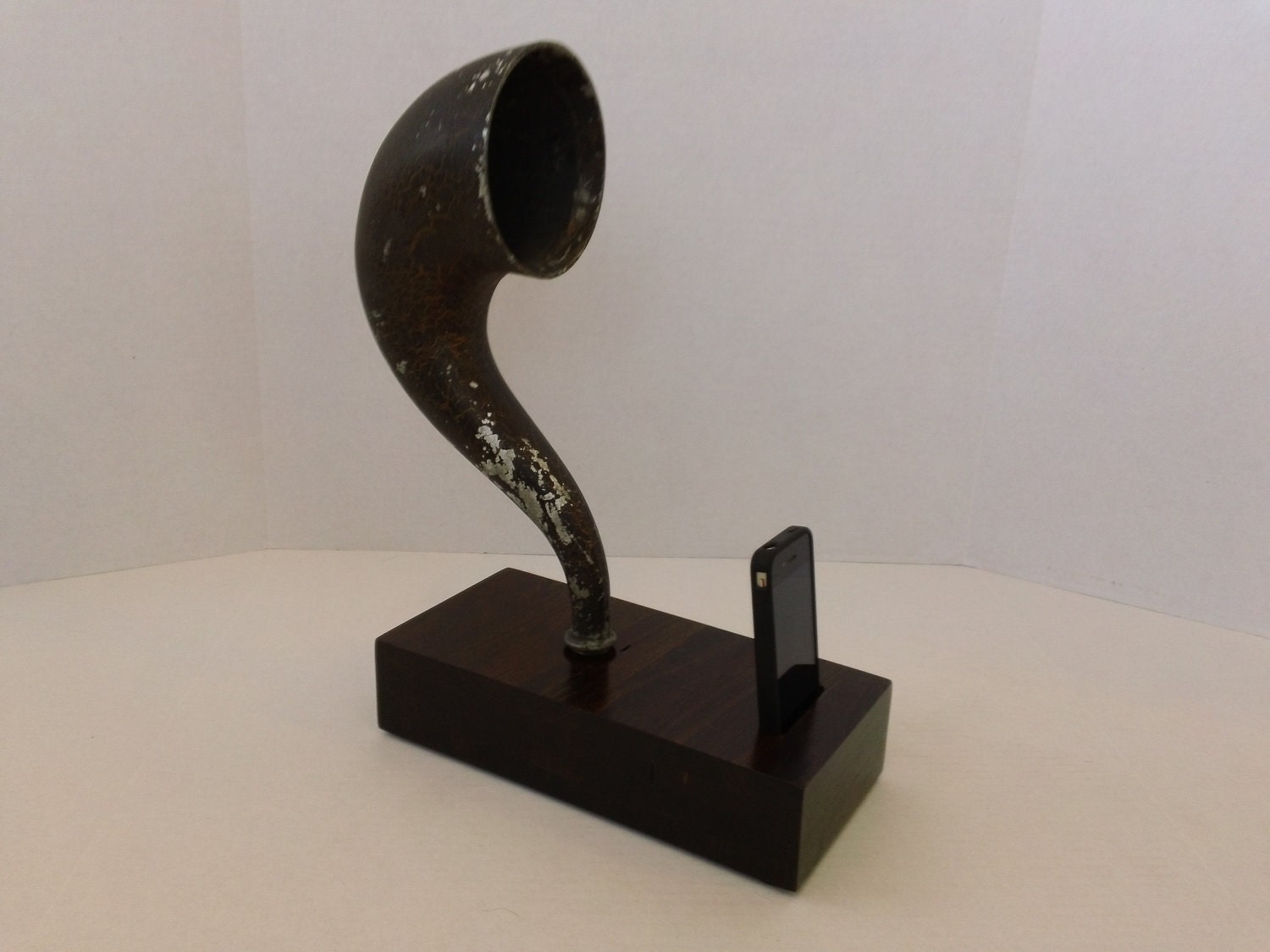 Acoustic iPhone Speaker Dock Utilizing a Vintage Antique Gooseneck for a Gramophone Phonograph Horn -READY to SHIP-